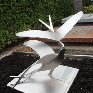 RVS grafmonument vogels