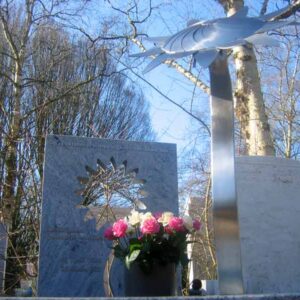 Modern grafmonument met RVS zonnebloem voor partner - echtgenoot