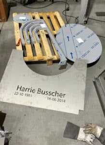 snijwerk grafmonument