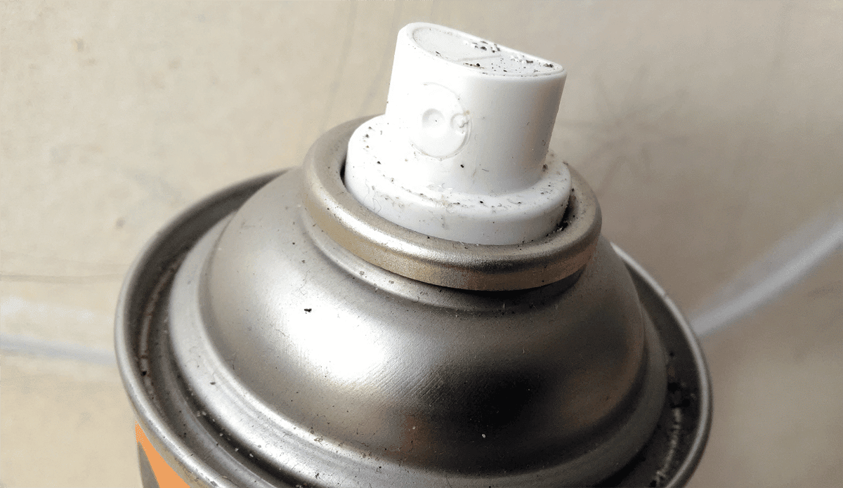 DNA spray tegen vandalisme grafmonumenten