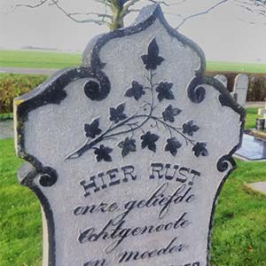 Welke teksten zet je op een grafsteen?