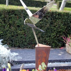 Modern RVS vogel - valk - voor echtgenoot partner