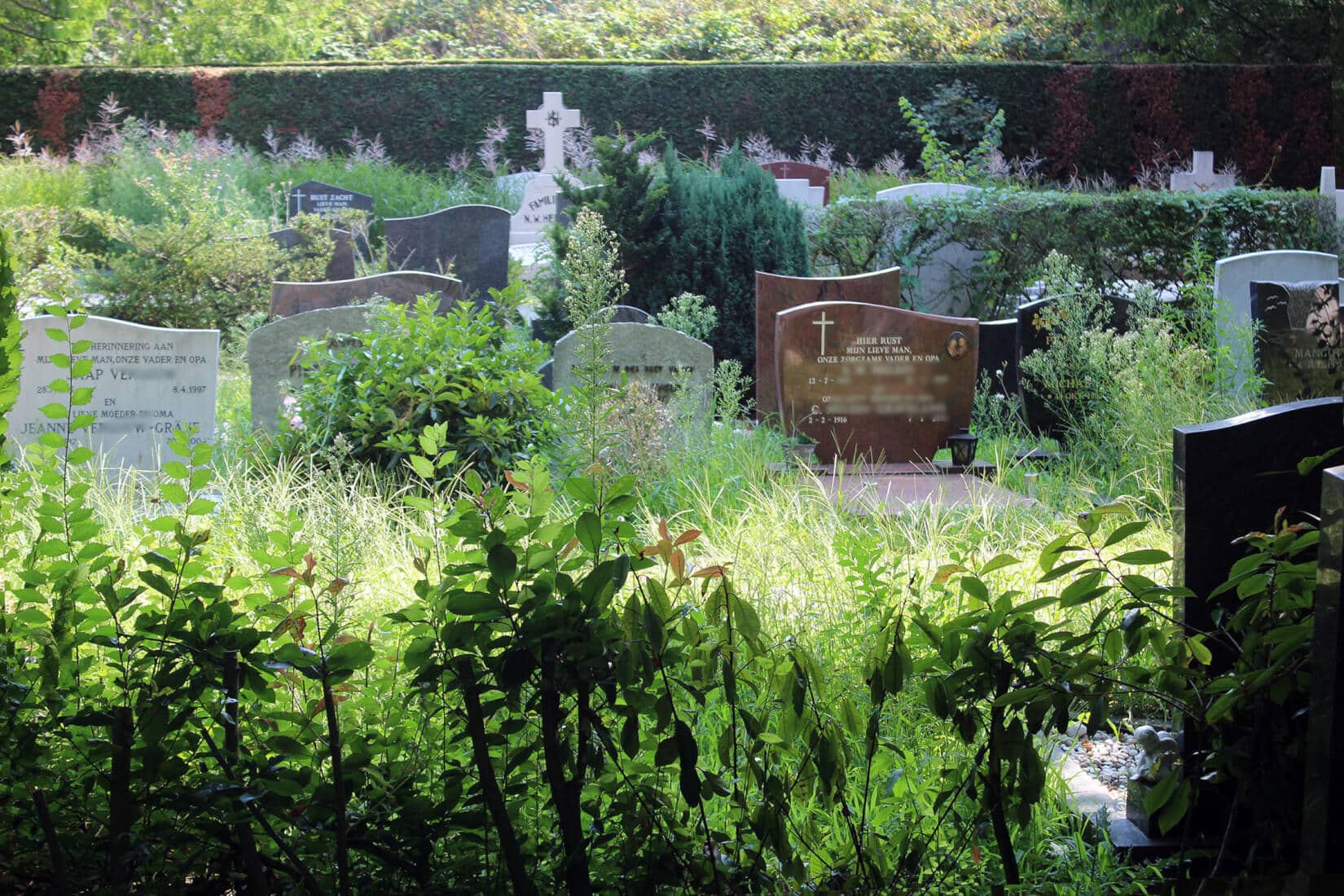 Een graf onderhouden